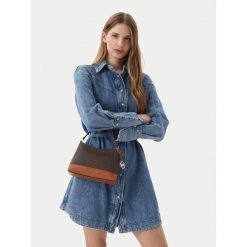 Torebka MICHAEL Michael Kors. Brązowe listonoszki damskie MICHAEL Michael Kors, bez wzorów, bez dodatków. Za 949.99 zł.