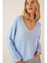 Happiness Istanbul Sweter w kolorze błękitnym rozmiar: onesize. Niebieskie swetry klasyczne damskie Happiness Istanbul, bez kołnierzyka. Za 74.46 zł.