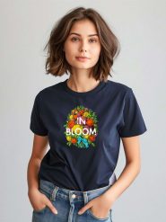 WOOOP Koszulka "In bloom" w kolorze granatowym rozmiar: S. Niebieskie bluzki damskie Wooop, s, bez wzorów, z bawełny, bez kołnierzyka, bez ramiączek. Za 70.24 zł.