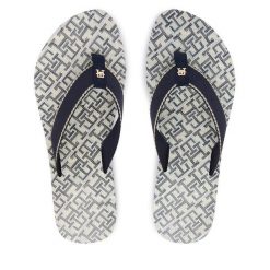 Japonki Tommy Hilfiger. Niebieskie klapki damskie Tommy Hilfiger, bez wzorów, bez obcasa, bez zapięcia. Za 189.99 zł.