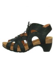 Think! Skórzane sandały "Traudi" w kolorze czarnym rozmiar: 39. Czarne sandały damskie Think!, bez wzorów, z otwartym noskiem, bez obcasa, na koturnie, bez zapięcia. Za 310.35 zł.