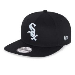 Czapka z daszkiem New Era 9FIFTY Chicago White Sox Essential. Czarne czapki z daszkiem damskie New Era, bez wzorów. Za 69.90 zł.