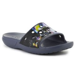 Klapki Crocs Classic Meta Scape Slide 208471-0C4 czarne. Czarne klapki damskie bez wzorów, bez obcasa, bez zapięcia. Za 271.50 zł.