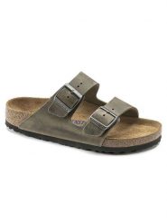 Birkenstock Skórzane klapki "Arizona" w kolorze khaki rozmiar: 46. Brązowe klapki damskie Birkenstock, bez wzorów, z otwartym noskiem, bez obcasa, bez zapięcia. Za 429.07 zł.