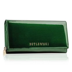 Portfel damski BETLEWSKI ZBPD-BS-106 zielony. Zielone portfele damskie Betlewski, bez wzorów, ze skóry. Za 139.99 zł.