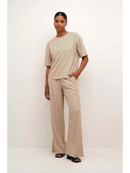 Kaffe Bluzka w kolorze beżowym rozmiar: 38. Brązowe bluzki damskie Kaffe, s, bez wzorów, z wiskozy, klasyczne, bez kołnierzyka, bez ramiączek. Za 74.81 zł.