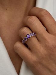 Les Petites Précieuses Pozłacany pierścionek z ametystem rozmiar: 60. Różowe pierścionki damskie Les Petites Précieuses, z ametystem, pozłacane. Za 290.95 zł.