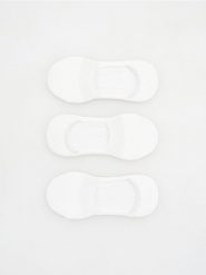 Skarpetki balerinki z bawełną 3 pack - złamana biel. Skarpetki damskie Reserved, bez wzorów, z bawełny. Za 39.99 zł.
