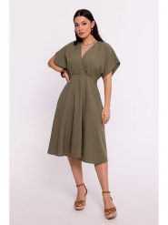 Be Wear Sukienka w kolorze khaki rozmiar: XXL. Brązowe sukienki damskie Be Wear, bez wzorów, bez ramiączek. Za 193.24 zł.