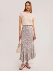 Spódnica damska maxi z wiskozy z motywem kwiatowym Adria 000. Spódnice damskie Big Star, l, bez wzorów, z koronki, boho, maxi. W wyprzedaży za 179.99 zł.