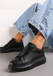 Czarne Sznurowane Sneakersy na Grubej Podeszwie Wicky. Czarne obuwie sportowe damskie Renee, bez zapięcia. Za 49.99 zł.
