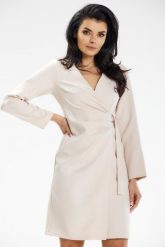 Elegancka kopertowa sukienka mini beżowa. Brązowe sukienki damskie Awama, bez wzorów, eleganckie, bez ramiączek. Za 349.00 zł.