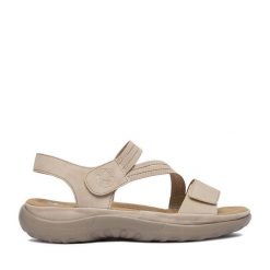 Sandały Rieker. Brązowe sandały damskie Rieker, bez wzorów, bez obcasa, na płaskiej podeszwie, bez zapięcia. Za 319.99 zł.