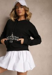 Czarna Bluza o Klasycznym Kroju z Kapturem i Kieszenią Firloti. Czarne bluzy damskie Renee, l, bez wzorów, z jeansu, z kapturem. Za 49.99 zł.