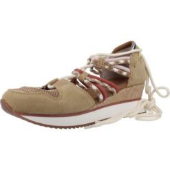 Sandały GIOSEPPO 78617G Brązowy. Brązowe sandały damskie Gioseppo, bez wzorów, ze skóry, bez obcasa, bez zapięcia. Za 343.99 zł.