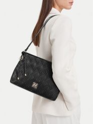 Nine West Torebka CEO-NW-M-004-10 Czarny. Czarne torebki klasyczne damskie Nine West, ze skóry, bez dodatków. Za 199.99 zł.