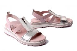 TAMARIS 1-28265-44 596 rose comb, sandały damskie. Czerwone sandały damskie Tamaris, bez wzorów, bez obcasa, bez zapięcia. Za 265.93 zł.