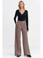 Nife Spodnie w kolorze jasnobrązowym rozmiar: 40. Brązowe spodnie materiałowe damskie Nife, bez wzorów, z materiału. Za 211.81 zł.