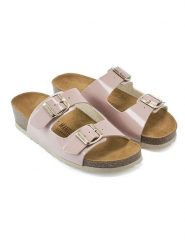 Mandel Klapki w kolorze jasnoróżowym rozmiar: 36. Różowe klapki damskie Mandel, bez wzorów, z otwartym noskiem, bez obcasa, bez zapięcia. Za 121.99 zł.