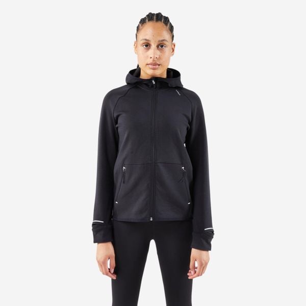 Bluza do biegania damska Kiprun Run 500 Warm ocieplana. Czarne bluzy damskie KIPRUN, na zimę, l, bez wzorów, z materiału, z kapturem. Za 159.99 zł.