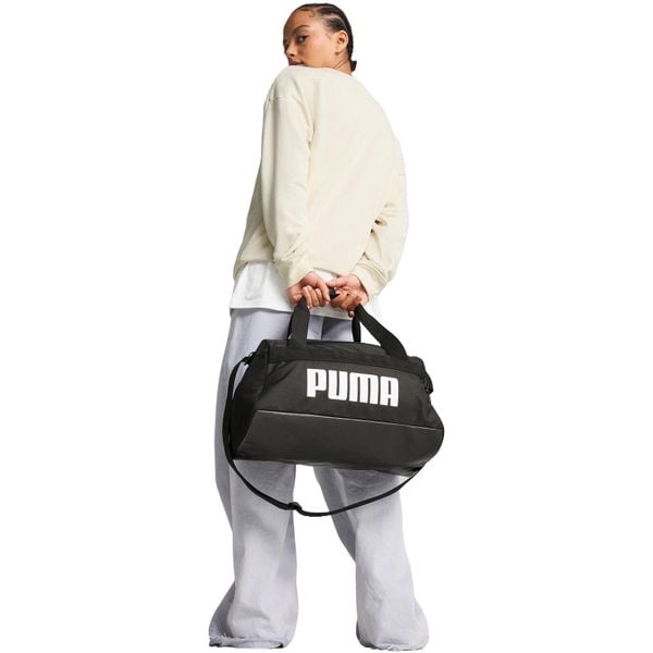Torba Puma Challenger Extra Small Sports Bag 22.5L. Czarne torby sportowe Puma, bez wzorów. Za 106.93 zł.