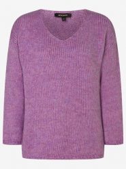 More & More Sweter w kolorze fioletowym rozmiar: 44. Różowe swetry klasyczne damskie More & More, ze splotem, bez kołnierzyka. Za 136.45 zł.