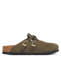Klapki Birkenstock. Zielone klapki damskie Birkenstock, bez wzorów, bez obcasa, bez zapięcia. Za 674.99 zł.