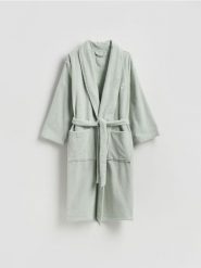 Bawełniany szlafrok - jasnozielony. Zielone szlafroki damskie Reserved, bez wzorów, z bawełny, bez kaptura. Za 159.99 zł.