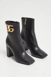 Botki damskie DOLCE & GABANA. Botki damskie Dolce & Gabbana, bez obcasa, bez zapięcia. W wyprzedaży za 4,829.25 zł.