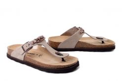 DR. BRINKMANN 701003-08 beige, klapki japonki damskie. Brązowe klapki damskie Dr. Brinkmann, bez wzorów, ze skóry, bez obcasa, bez zapięcia. Za 289.90 zł.