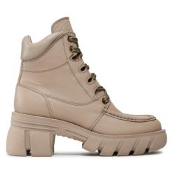 Botki Badura. Brązowe botki damskie Badura, bez obcasa, na słupku, bez zapięcia. Za 449.99 zł.