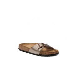 Klapki damskie Birkenstock Madrid Big Buckle. Brązowe klapki damskie Birkenstock, bez wzorów, z materiału, bez obcasa, bez zapięcia. Za 601.00 zł.