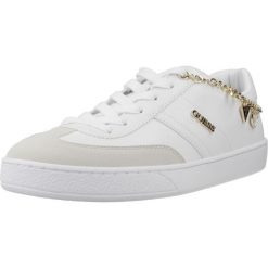 Buty GUESS FLTNAO LEA12 Biały. Białe obuwie trekkingowe damskie Guess, z syntetyku, bez zapięcia. Za 595.11 zł.