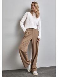 Street One Sweter w kolorze kremowym rozmiar: 44. Brązowe swetry klasyczne damskie Street One, z bawełny, bez kołnierzyka. Za 177.95 zł.