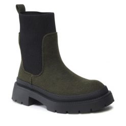 Sztyblety Jenny Fairy. Brązowe botki damskie Jenny Fairy, bez obcasa, na płaskiej podeszwie, bez zapięcia. Za 99.99 zł.