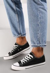 Czarno-Białe Trampki Lakelet. Czarne trampki damskie Renee, bez wzorów, z gumy, przed kostkę, bez zapięcia. Za 49.99 zł.