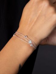 Heliophilia Srebrna bransoletka z elementami ozdobnymi rozmiar: onesize. Szare bransoletki damskie Heliophilia, srebrne. Za 69.99 zł.