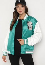 Zielona Kurtka Bomberka Zapinana na Napy Alodia. Zielone kurtki damskie Born2be, l, z aplikacjami, bez kaptura. Za 169.99 zł.