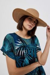 Kapelusz słomkowy z szerokim rondem beżowy. Brązowe kapelusze damskie MOODO, bez wzorów, ze splotem. W wyprzedaży za 29.99 zł.