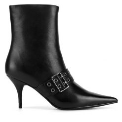 Botki Eva Minge. Czarne botki damskie Eva Minge, bez obcasa, na szpilce, bez zapięcia. Za 439.99 zł.
