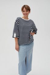 Bluza oversize w paski z szerokimi rękawami granatowa. Bluzy damskie MOODO, l, bez wzorów, z bawełny, bez kaptura. Za 99.99 zł.