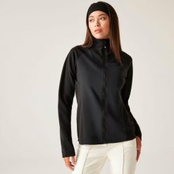 Bluza damska rozsuwana Sleek Dare 2b. Czarne bluzy damskie Dare 2b, bez wzorów, z materiału, bez kaptura. W wyprzedaży za 199.99 zł.