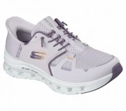 Buty SKECHERS GLIDE STEP PRO Fioletowy. Fioletowe obuwie trekkingowe damskie Skechers, z materiału, bez zapięcia. Za 322.99 zł.