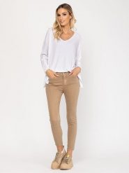 Tantra Sweter w kolorze białym rozmiar: onesize. Białe swetry klasyczne damskie Tantra, z wełny, bez kołnierzyka. Za 109.26 zł.