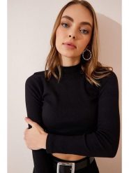 Happiness Istanbul Koszulka w kolorze czarnym rozmiar: S/M. Czarne koszulki damskie Happiness Istanbul, m, bez wzorów, bez kołnierzyka, bez ramiączek. Za 34.99 zł.