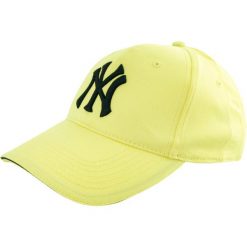 Modna bawełniana czapka NY Flex na co dzień. Fioletowe czapki z daszkiem damskie New Era, bez wzorów, z bawełny. Za 170.99 zł.