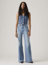 Levi's Dżinsy - Comfort fit - w kolorze błękitnym rozmiar: W30/L32. Niebieskie jeansy damskie Levi's, z podwyższonym stanem. Za 253.54 zł.
