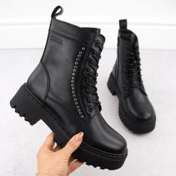 Skórzane workery damskie ocieplane botki z nitami czarne Big Star OO274A255. Czarne botki damskie Big Star, ze skóry, eleganckie, bez obcasa, bez zapięcia. Za 144.00 zł.