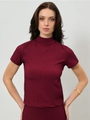 Prążkowana koszulka - brązowy. Brązowe koszulki damskie Sinsay, l, bez wzorów, prążkowane, bez kołnierzyka, bez ramiączek. Za 29.99 zł.