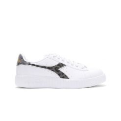 Trampki damskie DIADORA GAME P STEP TROPIC 39. Białe trampki damskie Diadora, bez wzorów, bez zapięcia. Za 119.99 zł.